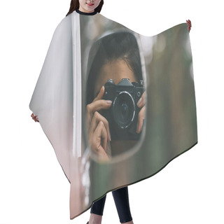 Personality  Photographing Hair Cutting Cape