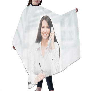 Personality  Young And Attractive Business Woman Hair Cutting Cape