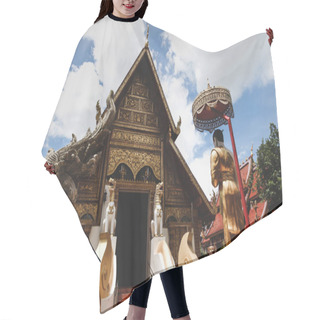 Personality  Wooden Thai Temple With Traditional Hindu Sculptures Hair Cutting Cape