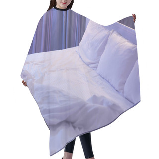 Personality  Bed With Soft Pillows And Blanket Hair Cutting Cape