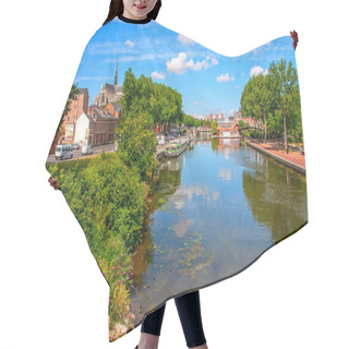 Personality  Amiens Is A City In Northern France Hair Cutting Cape