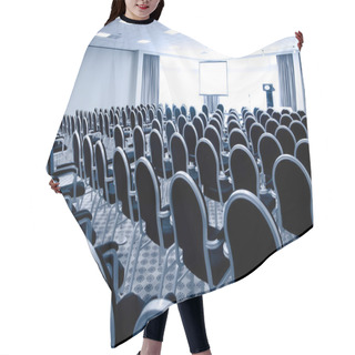 Personality  Conference Room Hair Cutting Cape