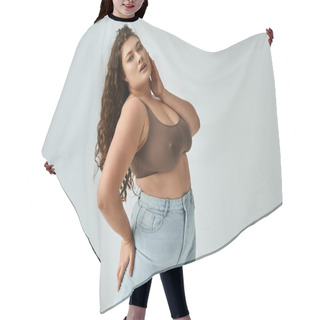 Personality  Attractive Plus Size Girl In Brown Bra And Blue Jeans Posing And Touching With Hand To Face Hair Cutting Cape