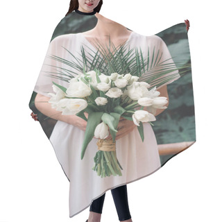 Personality  Cropped View Of Bride Posing With Wedding Bouquet  Hair Cutting Cape