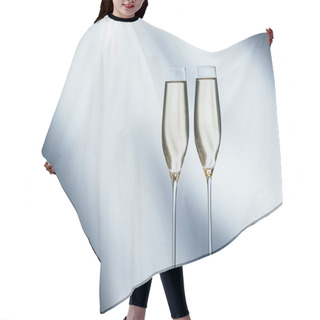 Personality  Glasses Of Champagne Hair Cutting Cape