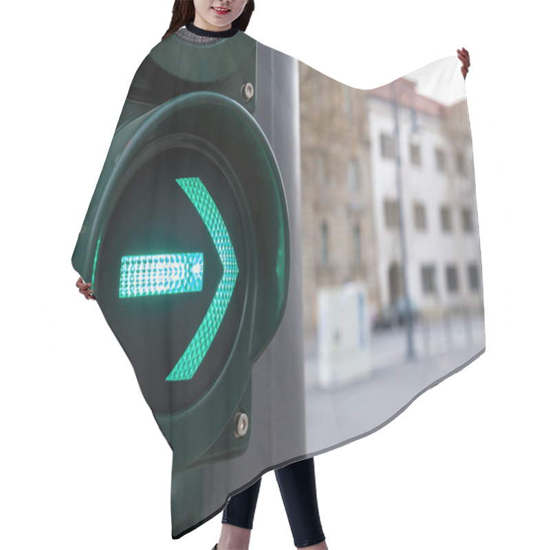 Personality  Traffic Light Hair Cutting Cape