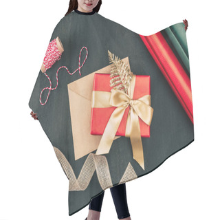 Personality  Christmas Present And Envelope Hair Cutting Cape