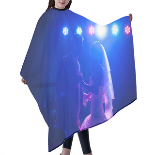 Personality  Silhouette Dancing Bride And Groom Hair Cutting Cape