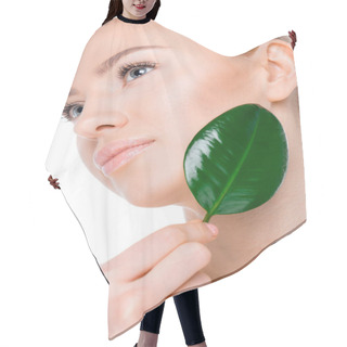 Personality  Woman With Green Leaf Hair Cutting Cape