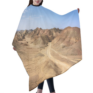Personality  Egyptian Rock Desert Hair Cutting Cape