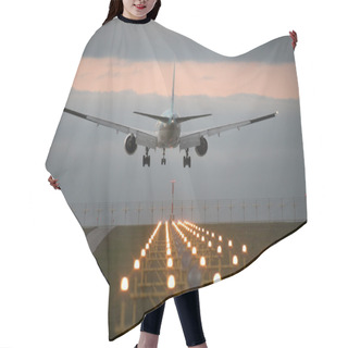 Personality  Landing Airplane Hair Cutting Cape