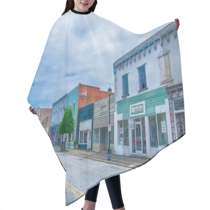 Personality  Plymouth Town North Carolina Street Scenes Hair Cutting Cape