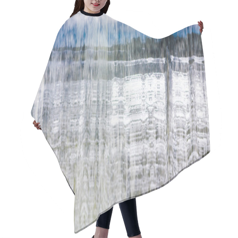 Personality  Falling Water Reflection Hair Cutting Cape