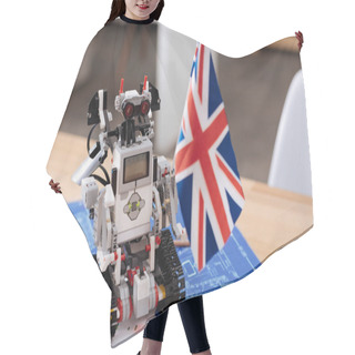 Personality  Digital Robot Holding National Flag Indoors Hair Cutting Cape