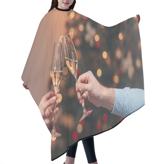 Personality  Couple Drinking Champagne At Christmas Hair Cutting Cape