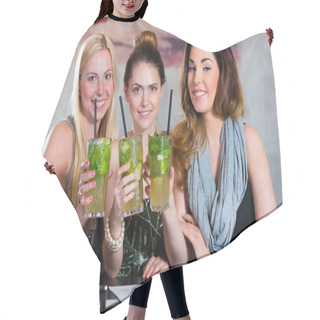 Personality  Women Or Colleagues In Cafe, Bar Or Restaurant Hair Cutting Cape