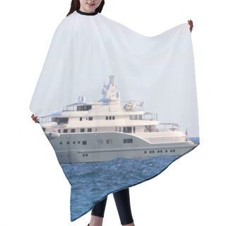 Personality  Luxury Yacht With Helicopter On The Deck Hair Cutting Cape