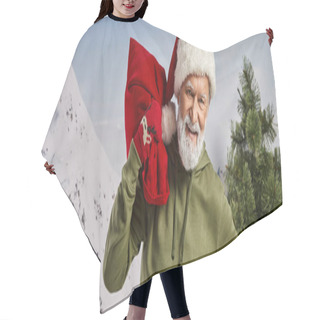 Personality  Happy Athletic Man Dressed As Santa With Christmassy Hat Holding Present Bag, Winter Concept, Banner Hair Cutting Cape