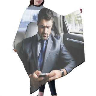 Personality  Businessman In The Car Hair Cutting Cape