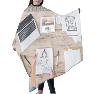 Personality  Cropped Image Of Female Designer Putting Painting On Table With Laptop And Digital Tablet With Shutterstock On Screen Hair Cutting Cape