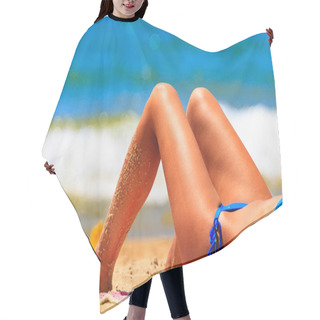 Personality  Woman Sunbathing On A Sandy Beach Hair Cutting Cape