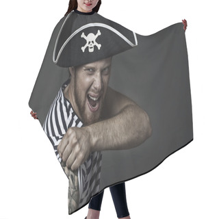 Personality  Pirate Shouts Hair Cutting Cape