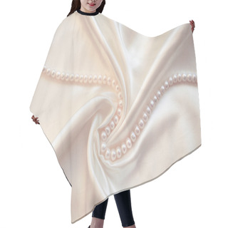 Personality  Smooth Elegant White Silk With Pearls Hair Cutting Cape