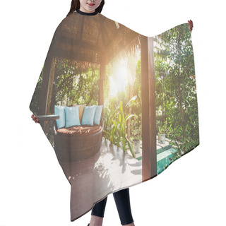 Personality  Cozy Luxury Gazebo Chair  Hair Cutting Cape