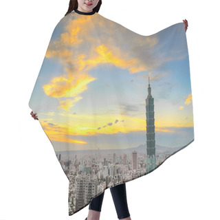 Personality  City Skyline Hair Cutting Cape