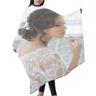 Personality  Portrait Of A Beautiful Stylish Bride With An Elegant Hairstyle Side View. Hair Cutting Cape