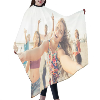 Personality  Group Of Friends Having Fun And Dancing On The Beach Hair Cutting Cape