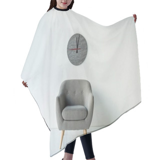 Personality  Armchair And Clock Hair Cutting Cape