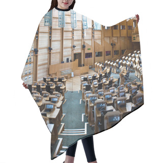 Personality  Edinburgh Parliament Hair Cutting Cape