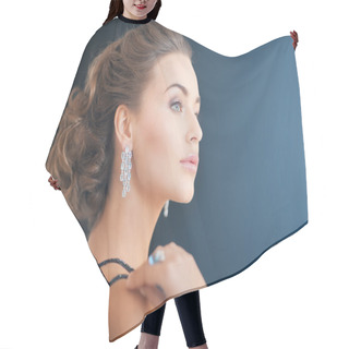 Personality  Woman With Diamond Earrings Hair Cutting Cape