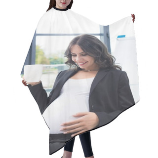 Personality  Pregnant Businesswoman With Cup Of Hot Drink Hair Cutting Cape