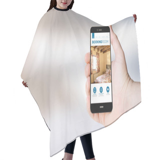 Personality  Mobile Phone With Booking Website On Screen Hair Cutting Cape
