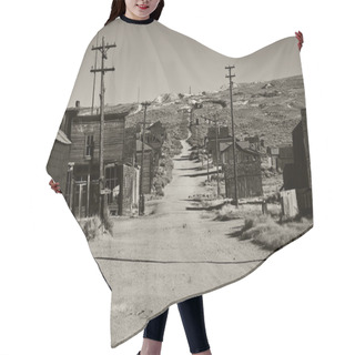 Personality  Black And White Old Ghost Town Hair Cutting Cape