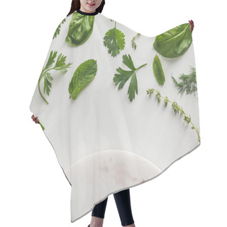 Personality  Top View Of Round Marble Surface Near Thyme, Basil, Dill, Peppermint, Cilantro And Parsley Leaves On White Background Hair Cutting Cape