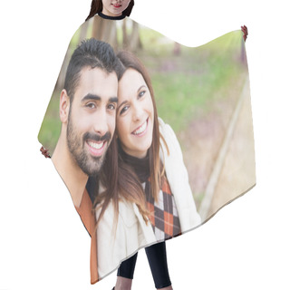 Personality  Couple In Bed Hair Cutting Cape