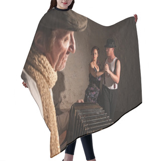 Personality  Dancers With Squeezebox Performer Hair Cutting Cape