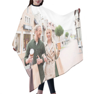 Personality  Couple Walking With Shopping Bags On Street   Hair Cutting Cape