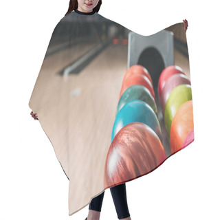 Personality  Ball Hair Cutting Cape