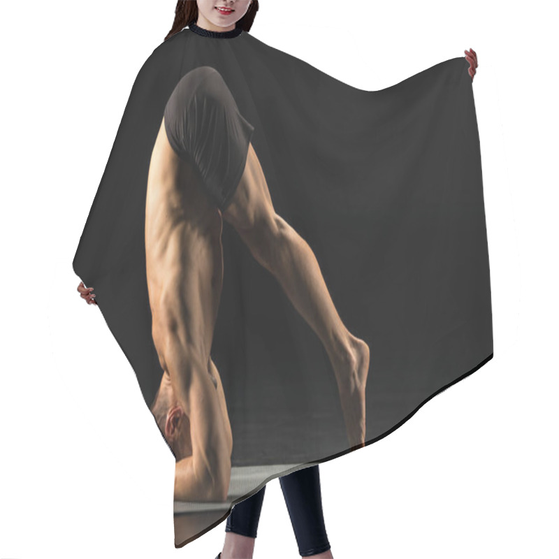 Personality  Man Standing In Yoga Position Hair Cutting Cape