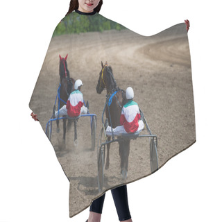 Personality  Racing Horses In Cart Hair Cutting Cape