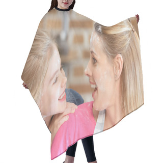 Personality  Mother And Daughter With Flour Hair Cutting Cape