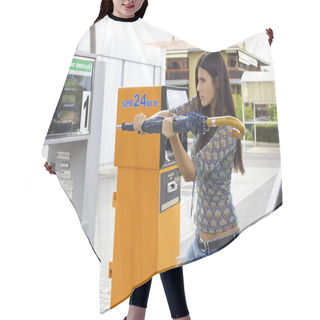 Personality  Woman Trying To Destroy Gas Station With Umbrella Hair Cutting Cape