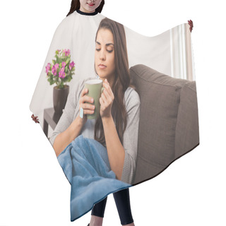 Personality  Woman With Hot Tea Hair Cutting Cape