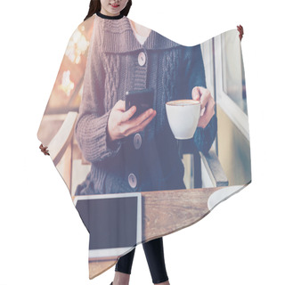 Personality  Woman Using Smartphone In Coffee Shop And Soft Light Hair Cutting Cape