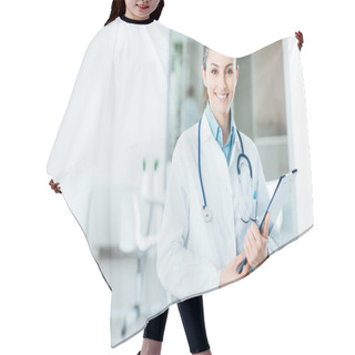 Personality  Smiling Female Doctor Holding Medical Records Hair Cutting Cape