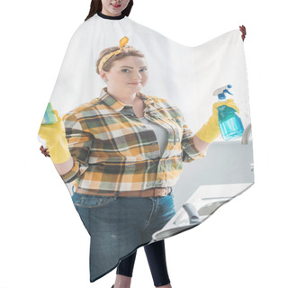 Personality  Beautiful Woman Holding Washing Sponge And Spray Bottle While Cleaning At Kitchen Hair Cutting Cape